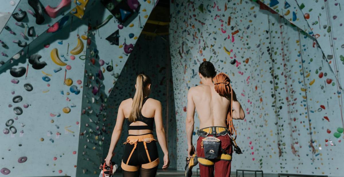 Manfaat Wall Climbing dan Cara Melakukannya - Hubungan Sosial