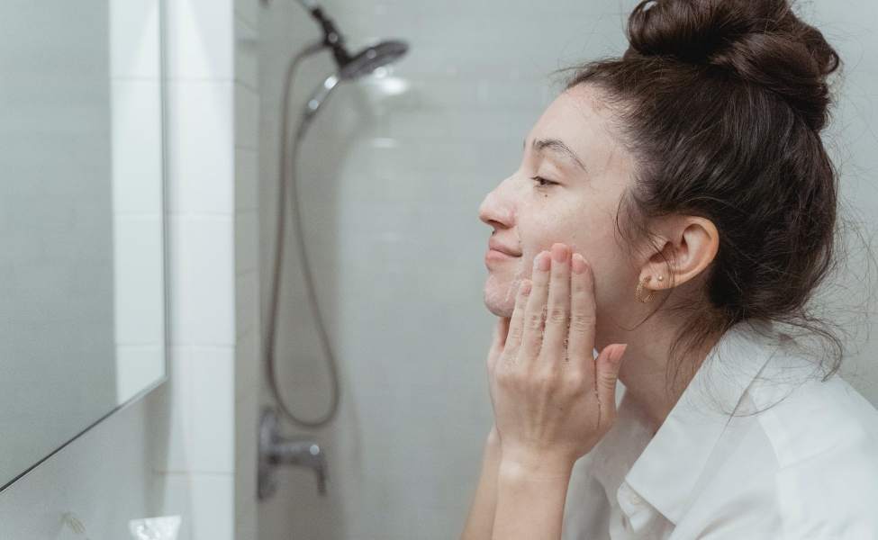 Cara Pakai Somethinc Cleanser