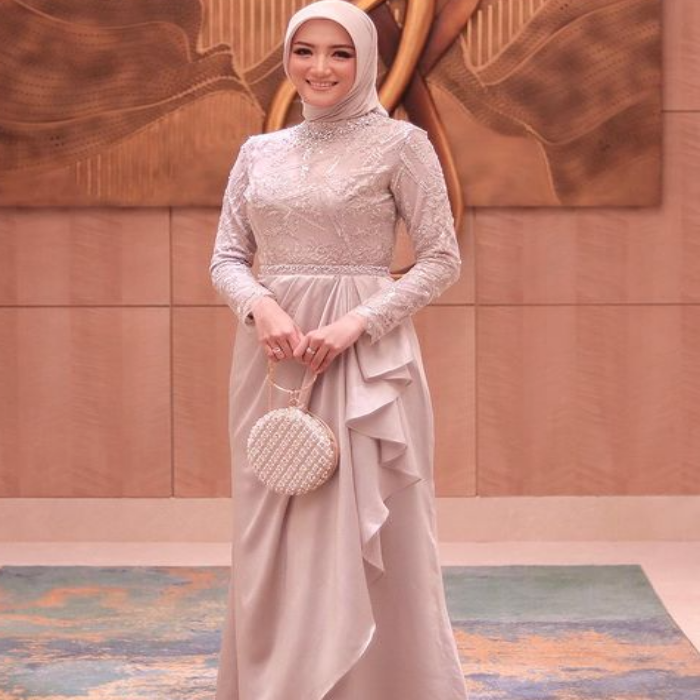 Gamis Brokat Kombinasi Model Wrap