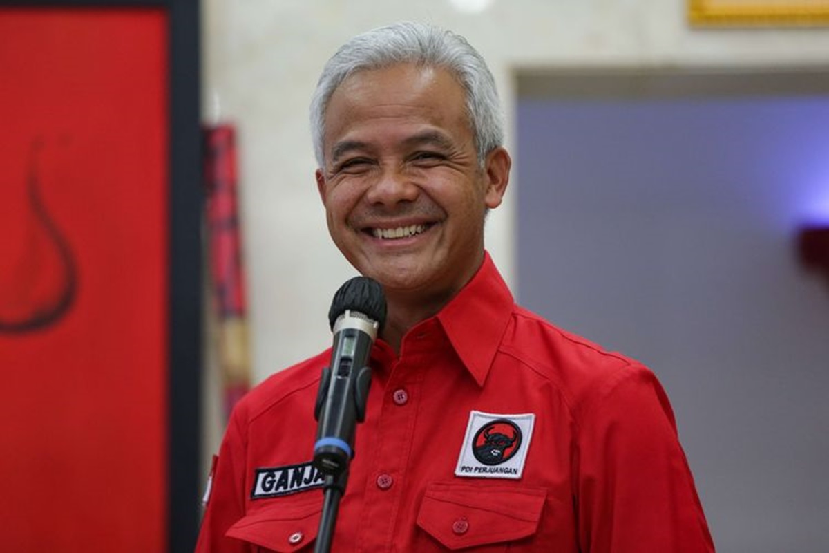 riwayat pendidikan prestasi politik ganjar pranowo.