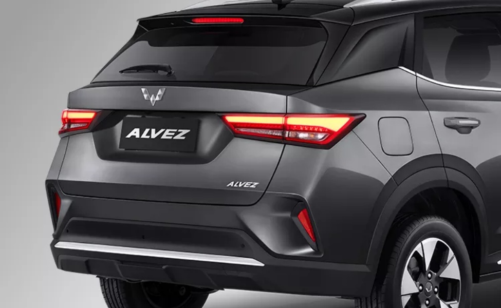 biaya pajak 5 tahun wuling alvez