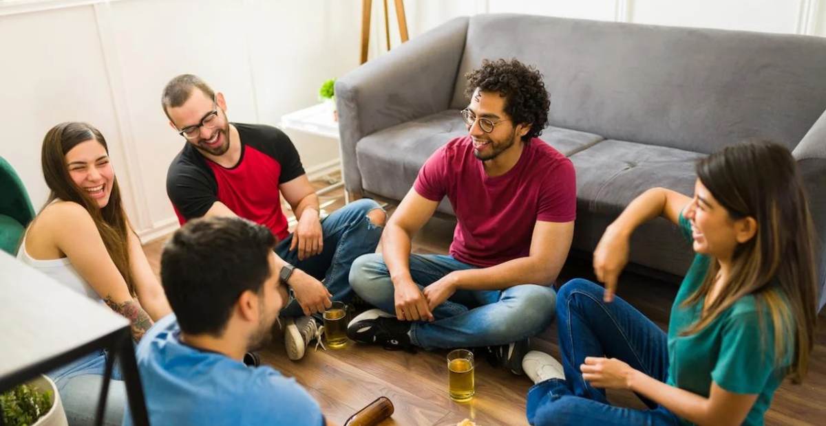 25 Pertanyaan Truth or Dare yang Menjebak, Menantang dan Susah