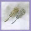 Gambar Brooch Bahu / Bros Blazer Wanita / Aksesories Bros Permata Murmer - Gold dari Aneka Aksesoris Impor Jakarta Barat 2 Tokopedia