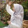 Gambar Scarf Kerudung Kaea Flowery Spade Soft Grey dari Kaea Scarf Official Kab. Bekasi 2 Tokopedia