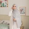 Gambar Hijab Ellysha ROMANSA LUXURY BARBIE SHAWL SOFT GREY dari Hijab Ellysha Official Kota Tangerang Selatan 1 Tokopedia