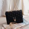 Gambar ByVedlyn CHELSEA tas bahu selempang wanita terbaru tali rantai - Gold dari ByVedlyn Kota Surabaya 5 Tokopedia