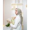 Gambar Monogram Scarf New Colours - Antelope dari halwa scarf Jakarta Selatan 7 Tokopedia