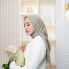 Gambar Monogram Scarf New Colours - Antelope dari halwa scarf Jakarta Selatan 2 Tokopedia