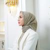 Gambar Monogram Scarf New Colours - Antelope dari halwa scarf Jakarta Selatan 3 Tokopedia