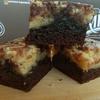 Gambar Brownies creamcheese almond dari Brownies fudgie solo Kota Surakarta 2 Tokopedia