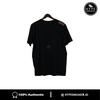 Gambar Kaos HUGO BOSS TEXT SHOULDER GOLD BLACK Tshirt 100% ORIGINAL - L dari HYPESNEAKER.ID Kota Salatiga 2 Tokopedia