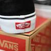 Gambar Vans Classic Old Skool Black White Classic DT Original 100% - 37 dari Suplayer Sneakers Jakarta Barat 3 Tokopedia