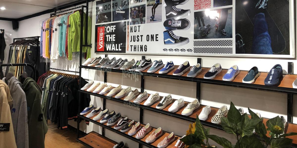 nike store santa cruz