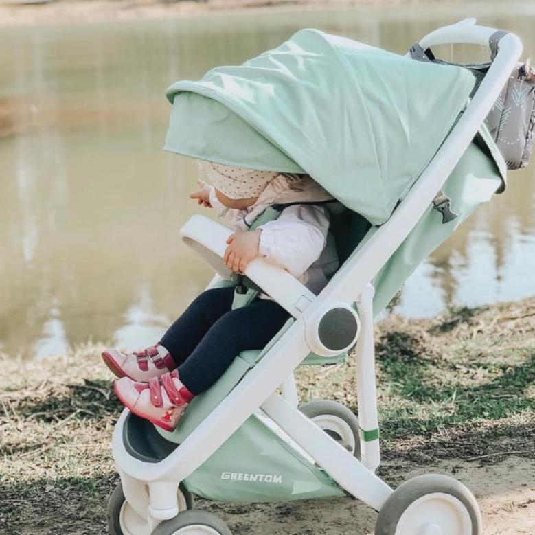 可愛いベビーカー グリーントム ピンクのベビーカー 大幅値下げ
