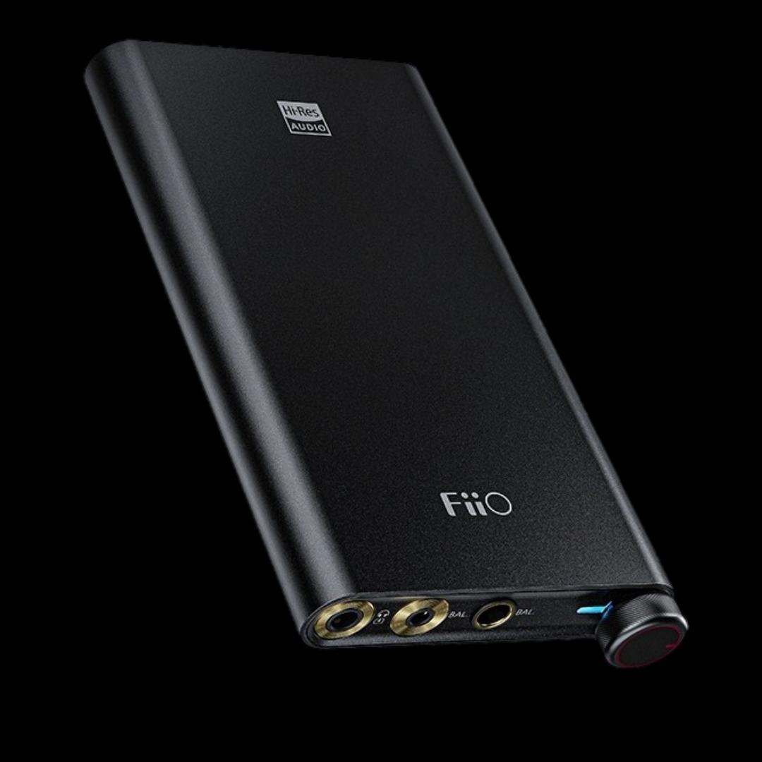 美品】FiiO Q3 2021 THX ポータブルDAC ヘッドホンアンプ