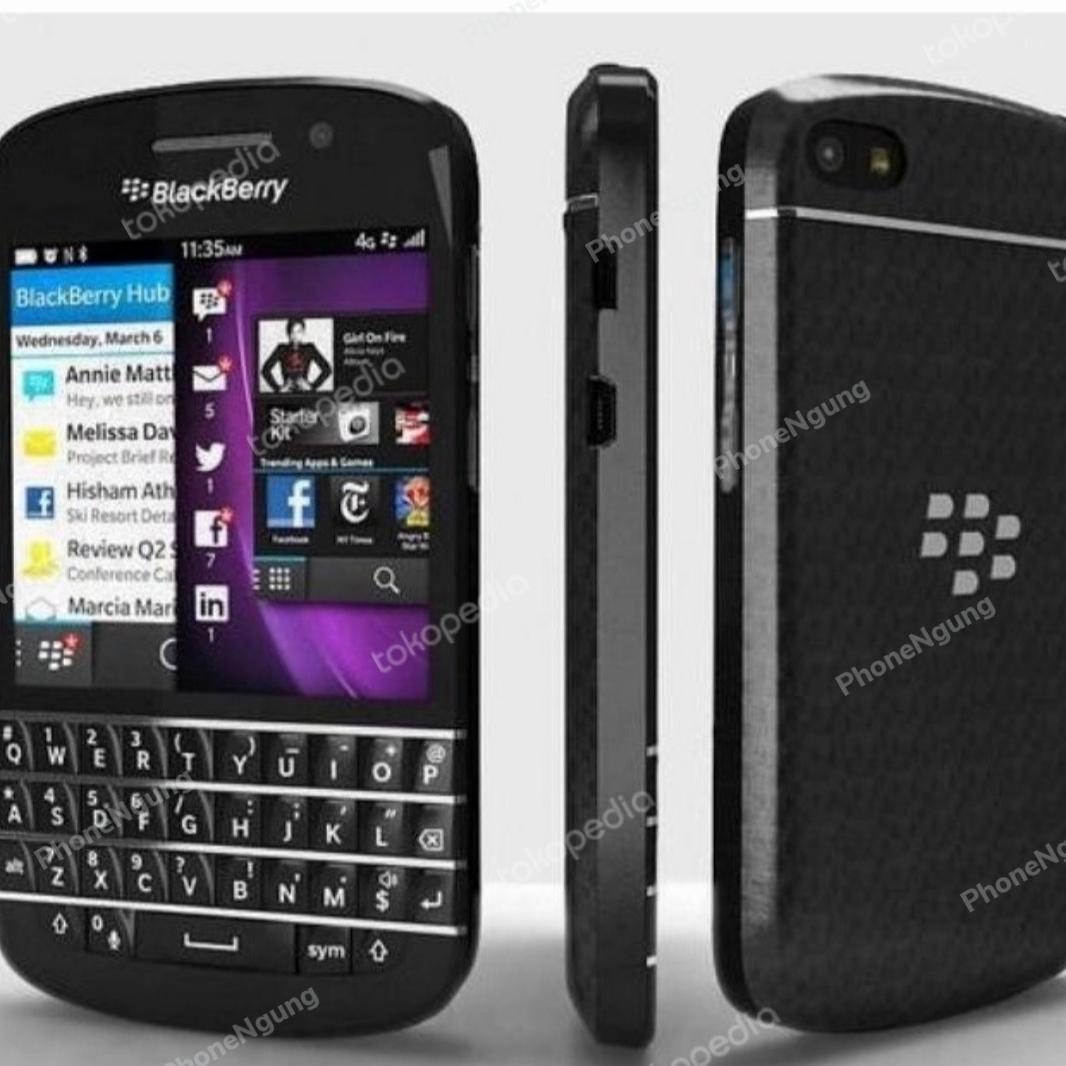 BlackBerry Q10 simフリー 本体＋新品端末カバー＋新品バッテリー