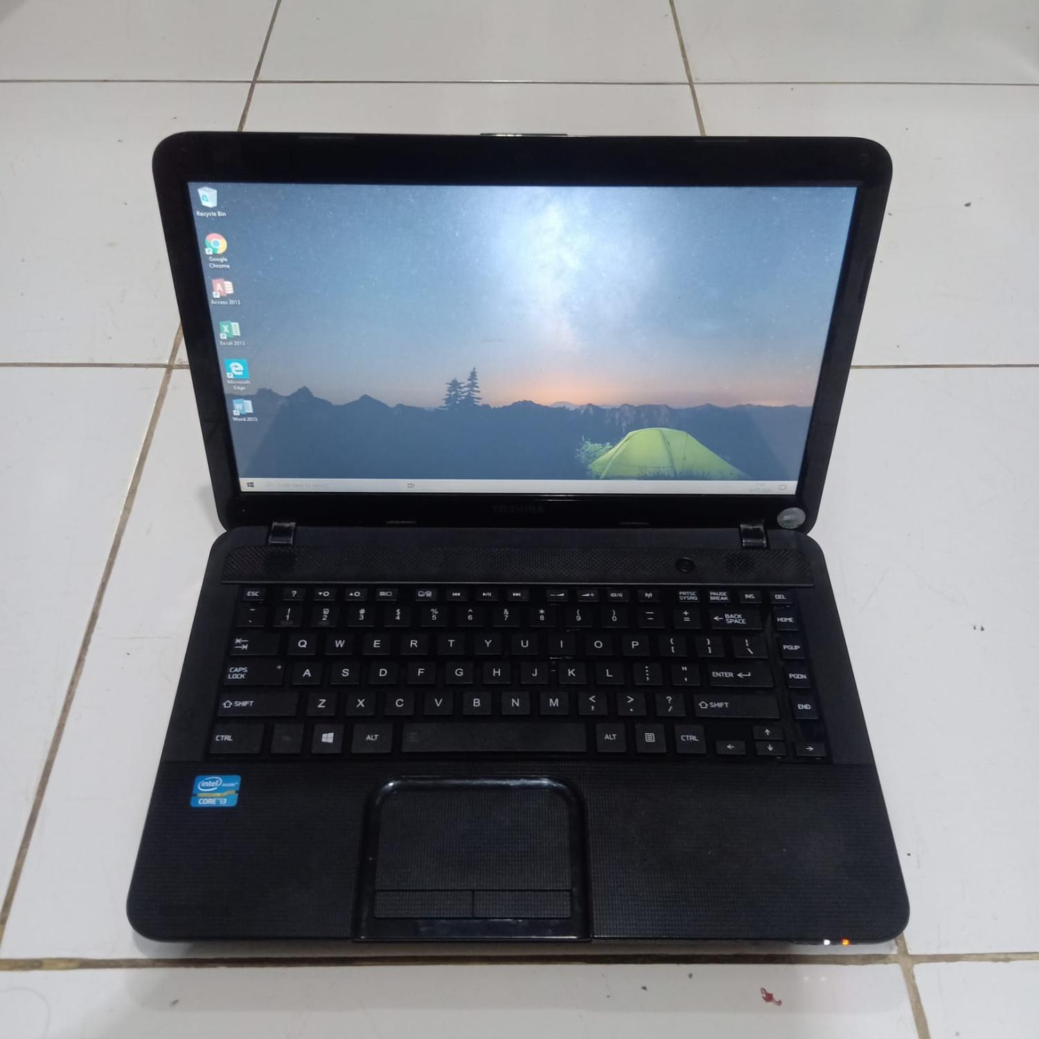 15.6型 ブラック ノートパソコン NEC PC-LS350RSB 中古良品 第4世代 i3