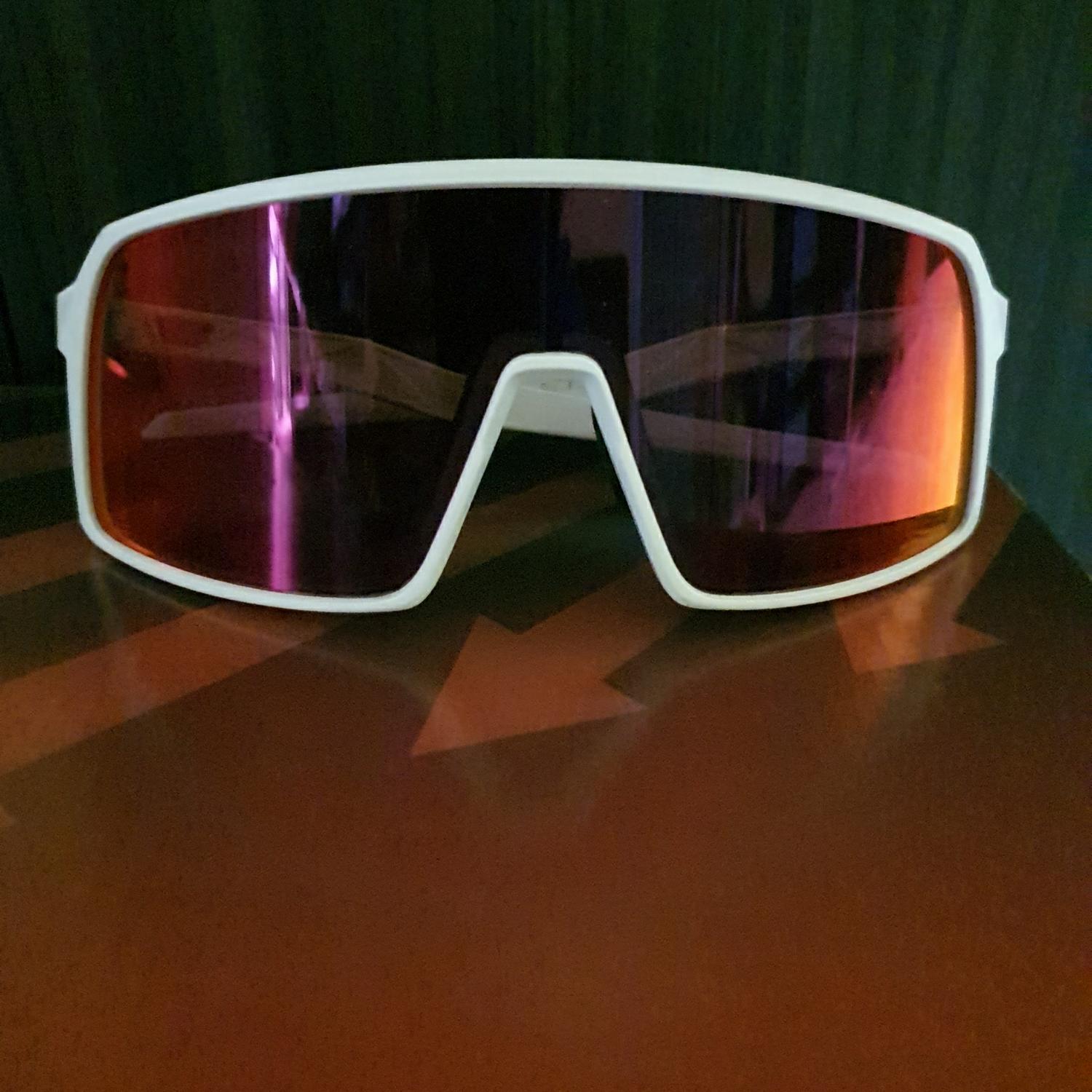 新品未使用　OAKLEY Flex Space Prizm24K OO9405 0OO9405__940501_030A.png?