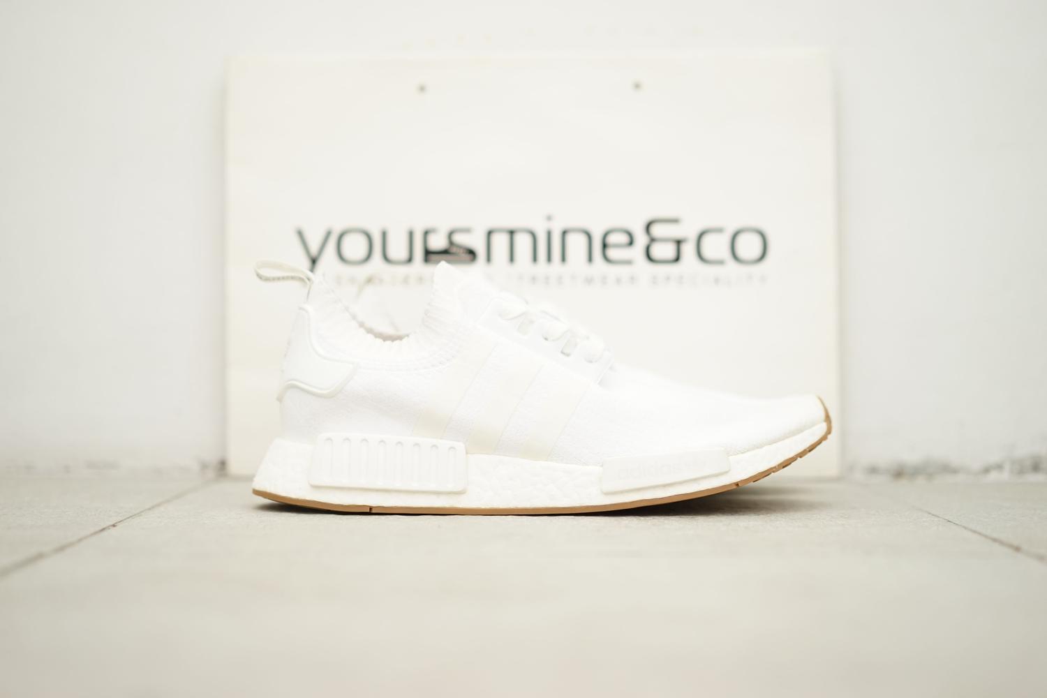 Jual Nmd R1 Triple White Model Desain Terbaru Harga Oktober