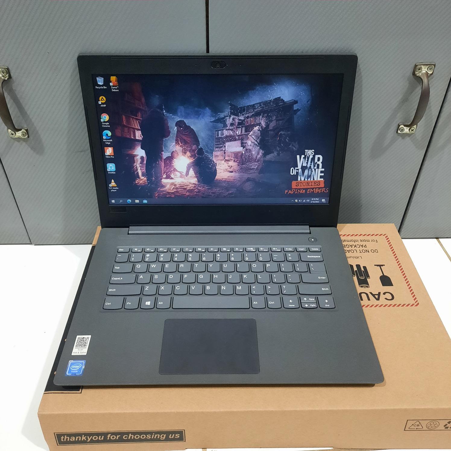 送料無料 ブラック 新品SSD240GB ノートパソコン 中古良品 16型 NEC