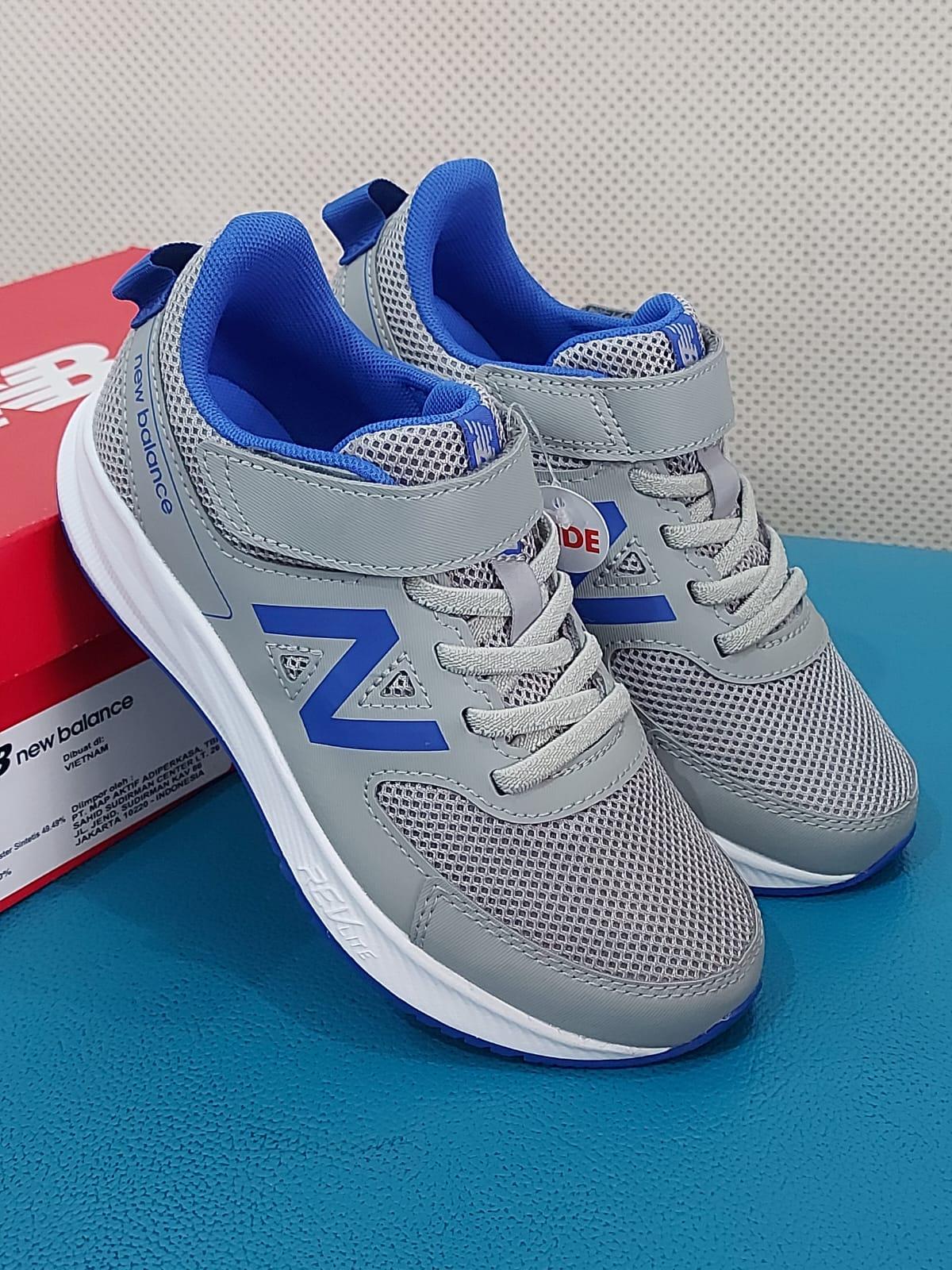 sepatu-running-anak-new-balance