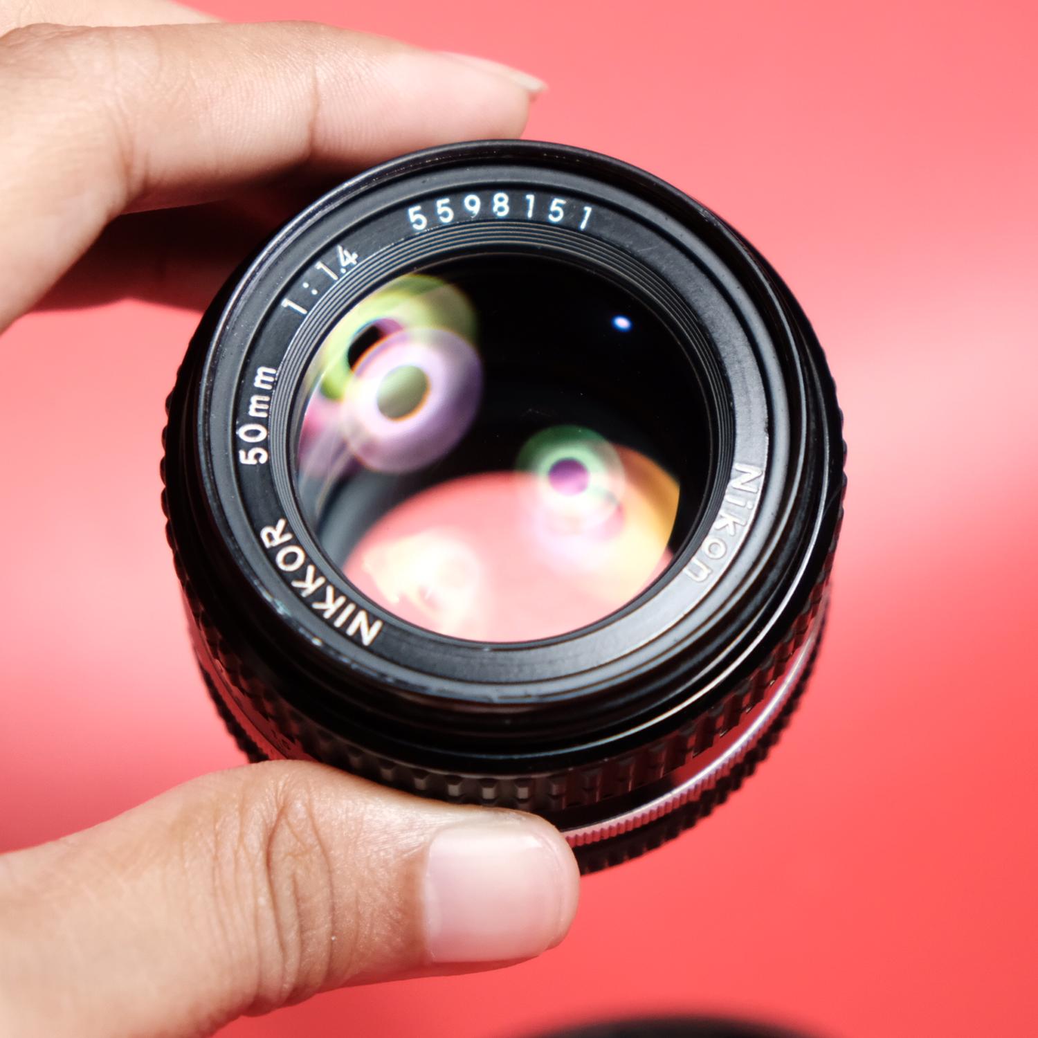 超美品 NIKON AI-S NIKKOR 50mm f1.8 MF B641 新品級 NIKON AI- 超美品 NIKON AI-S NIKKOR 50mm f1.8 MF B641 新品級 NIKON AI-