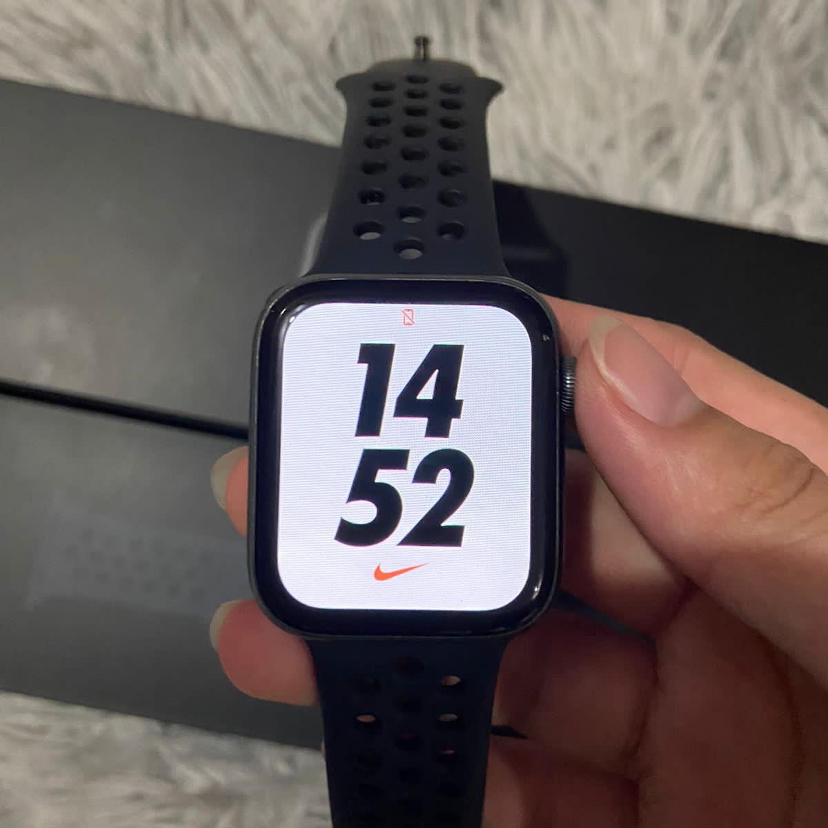 NIKE アップルウォッチ series 4 / 44mm Apple 時計 apple watch Nike Series 4 GPS+Cell 44mm Gps Cellular Apple Watch