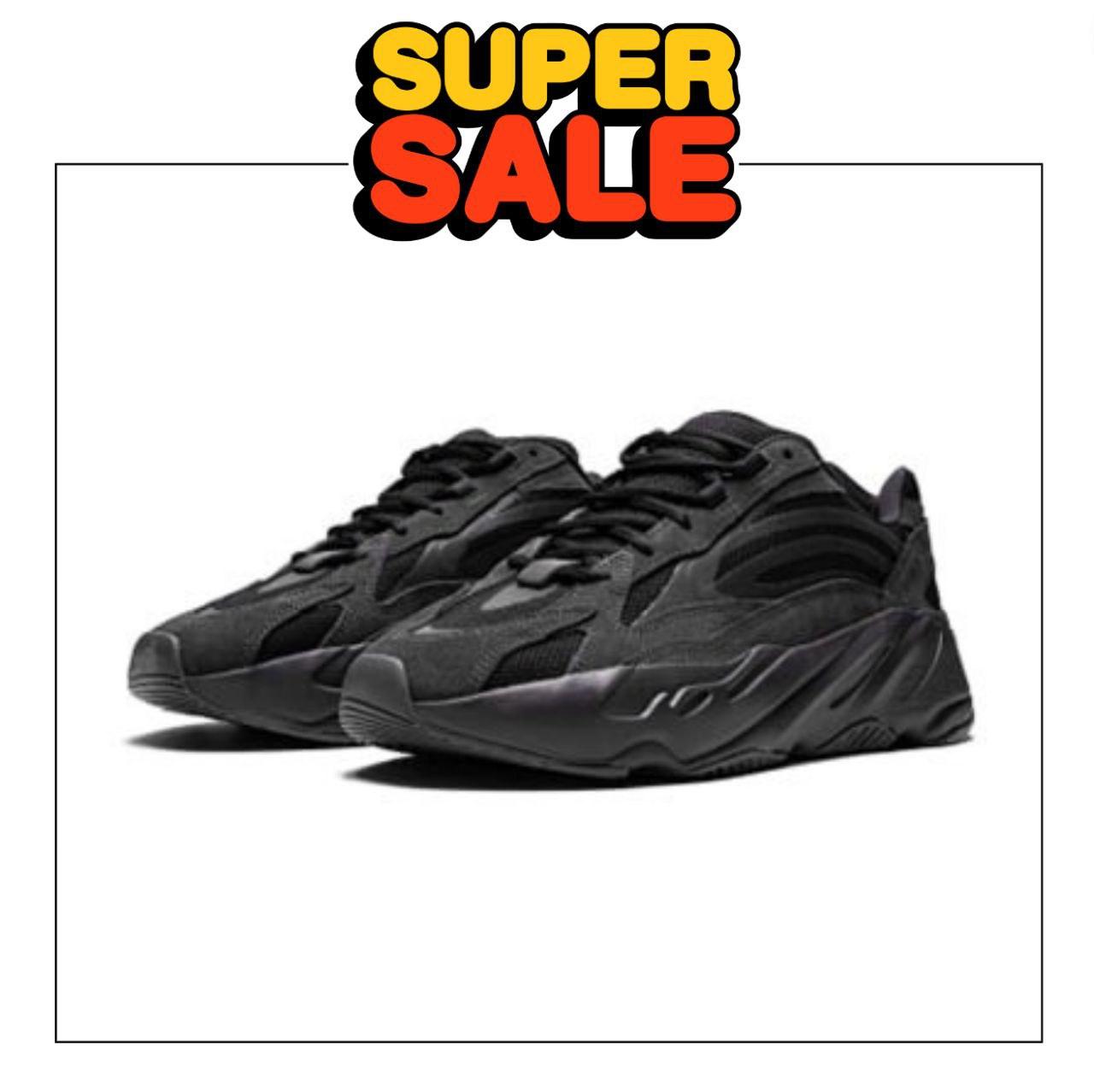 Hotel Kalinga Adidas Yeezy Boost 700 V2 Tephra Fu7914 Sp5der OG