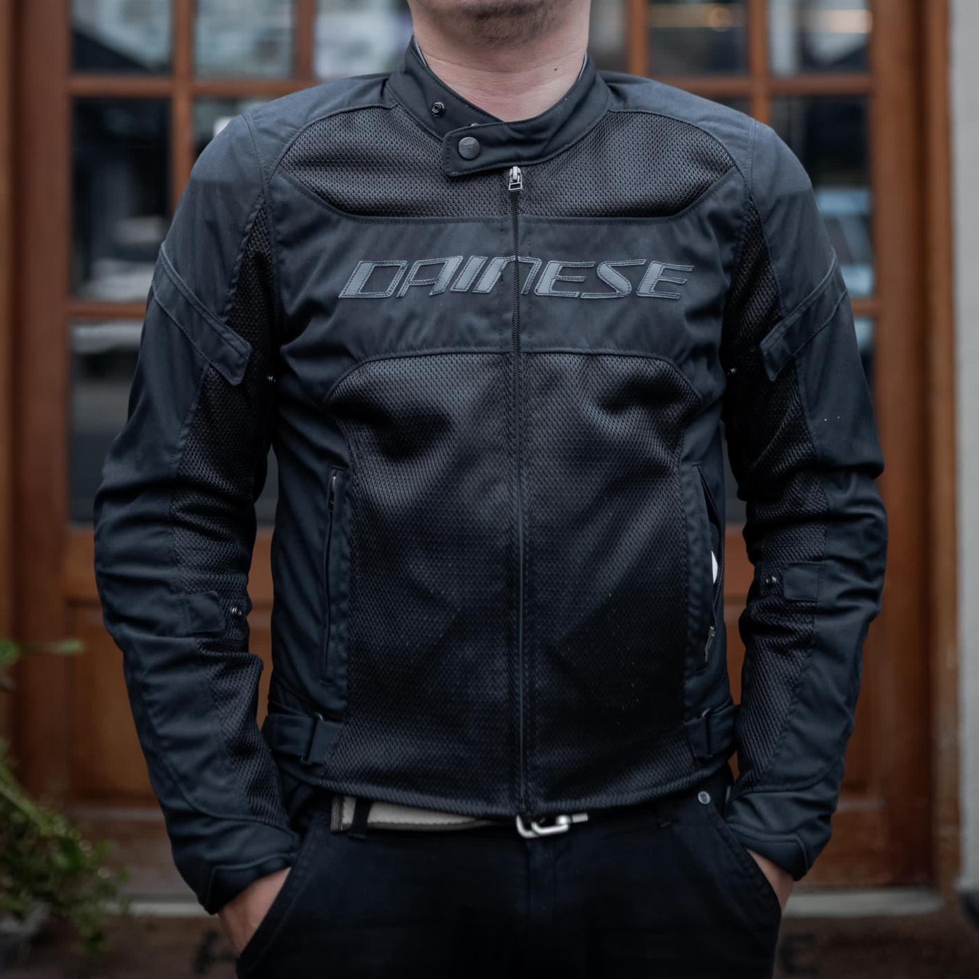 希少サイズ　ダイネーゼ　ライダースジャケット　牛革　レザー　５４ ダイネーゼ レザージャケット 54 ダイネーゼ/ DAINESE レザー