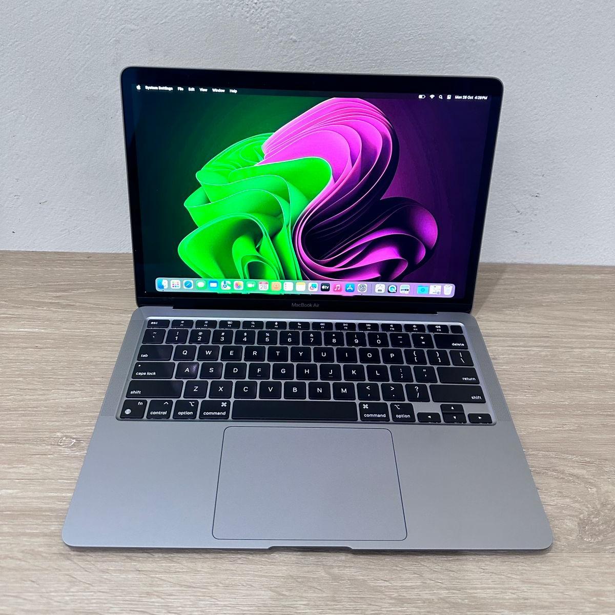 MacBook Air 2020 スペースグレイ　13インチ 256GB 13インチMacBook Air [整備済製品] 8コアCPUと8コアGPUを搭載