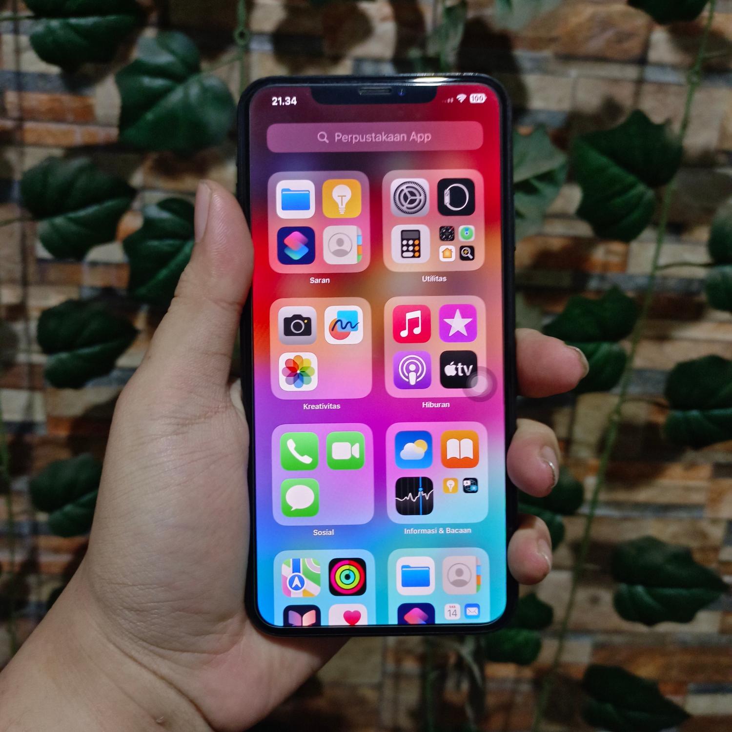 iPhone XS Max 256GB スペースグレー（Apple iPhone XSスペースグレー 