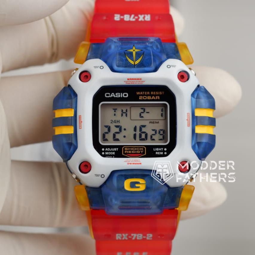 希少‼️カシオG-SHOCK GショックDW-6400 ガンダムモデル レア物