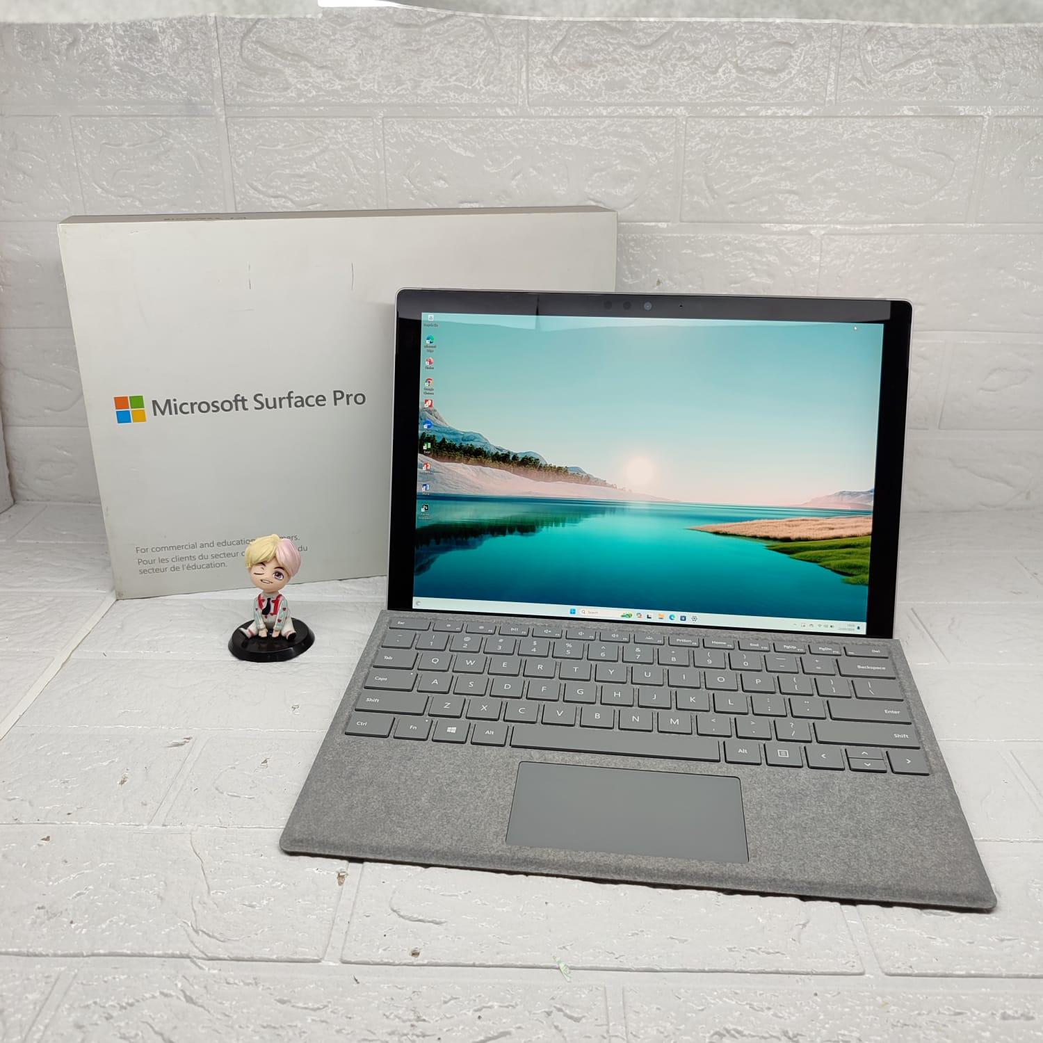 超美品】 Surface Pro7 ブラック i5/8/256 Office