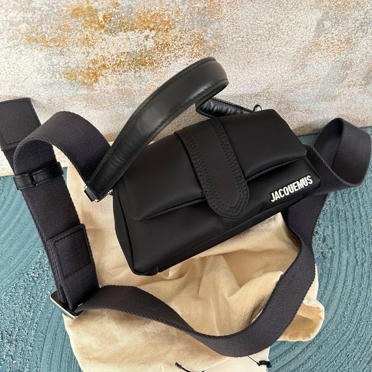 jacquemus ショルダーバッグ 新品未使用 jacquemus ショルダーバッグ 新品未使用