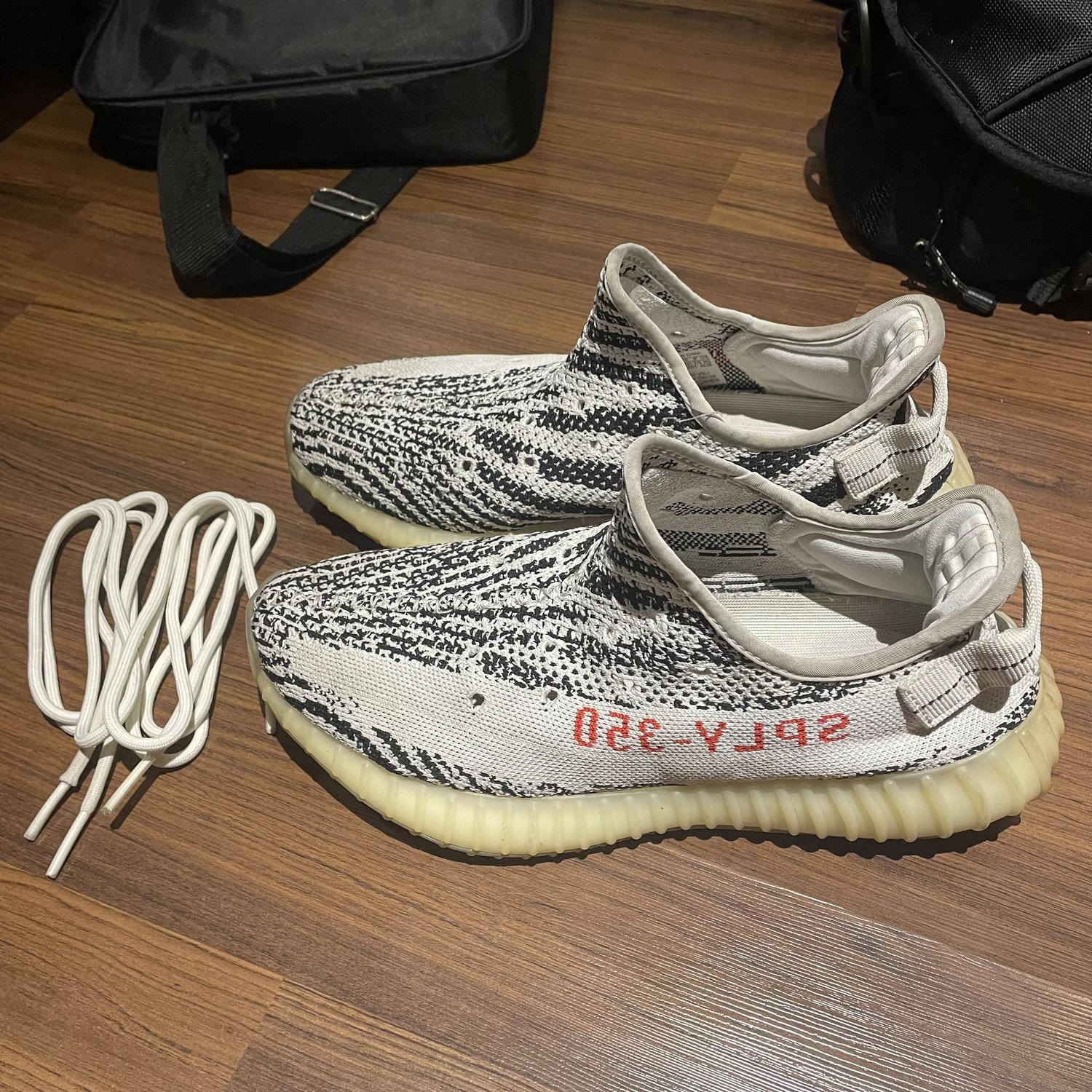 harga yeezy zebra