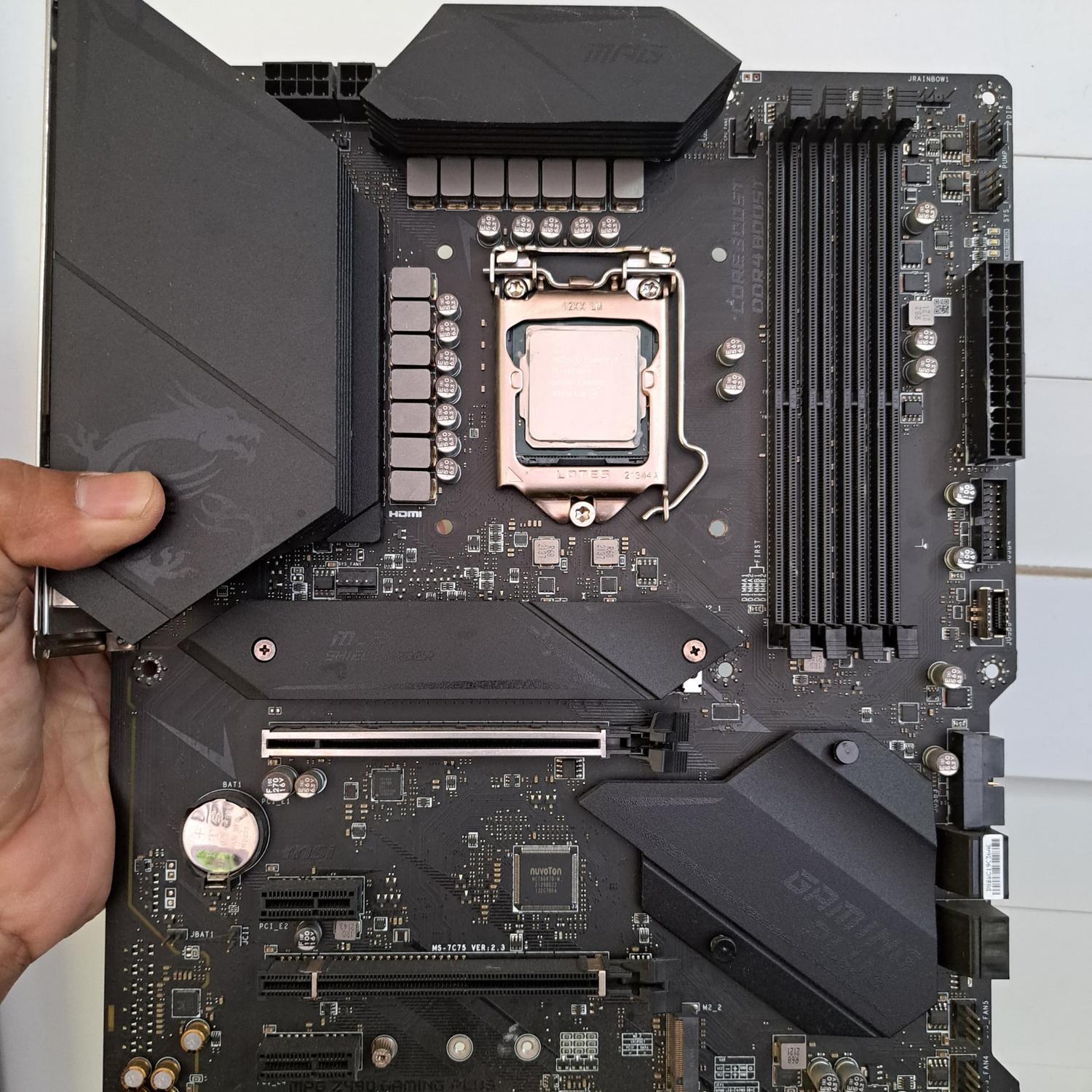 MSI MPG Z490 GAMING PLUSマザーボード ATXMB4954 MSI