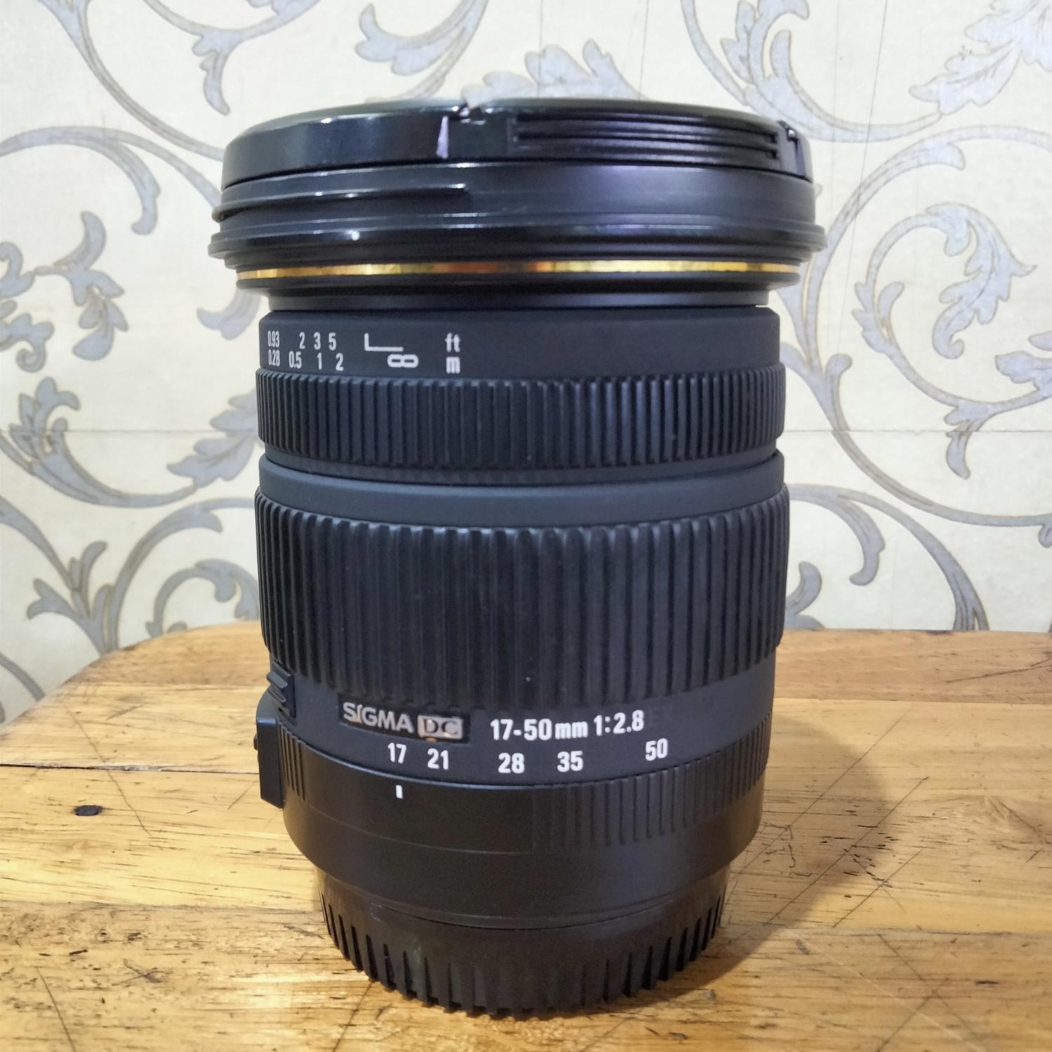 中古】 《美品》 SIGMA 17-50mm F2.8 EX DC OS HSM (キヤノンEF 中古】 《美品》 SIGMA 17-50mm F2.8 EX DC OS HSM (キヤノンEF