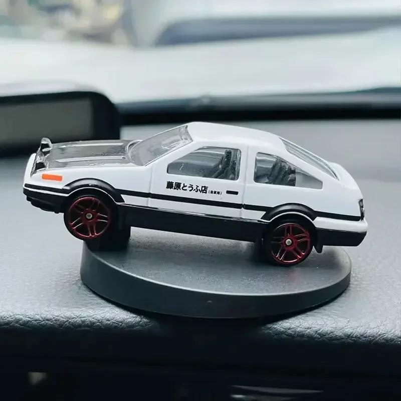 乾信司仕様] 1/18 INITIAL D AE86 Toyota Sprinter Trueno 2Door
