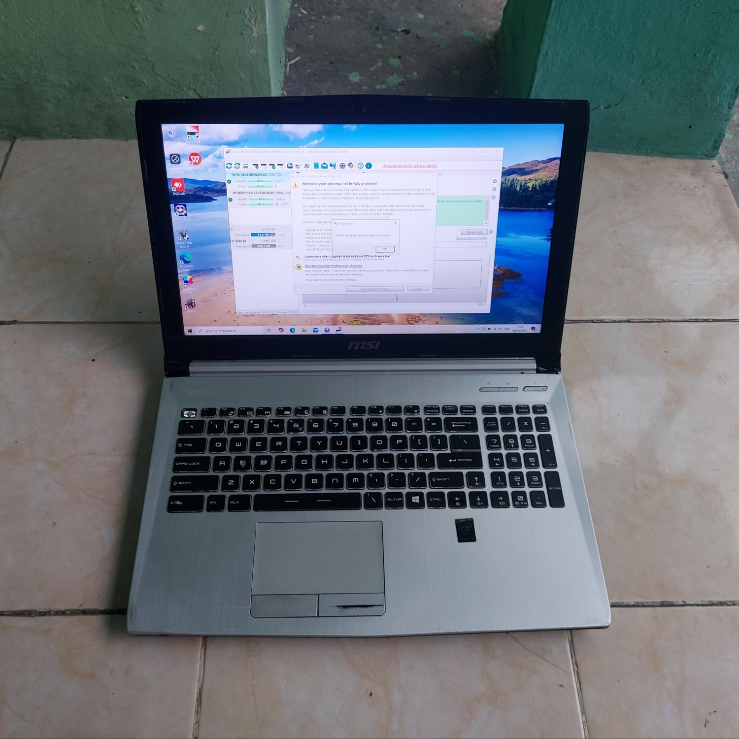 美品です。爆速。Windows11 i7-2700K GeForce GTX 960 メモリ 16GB SSD