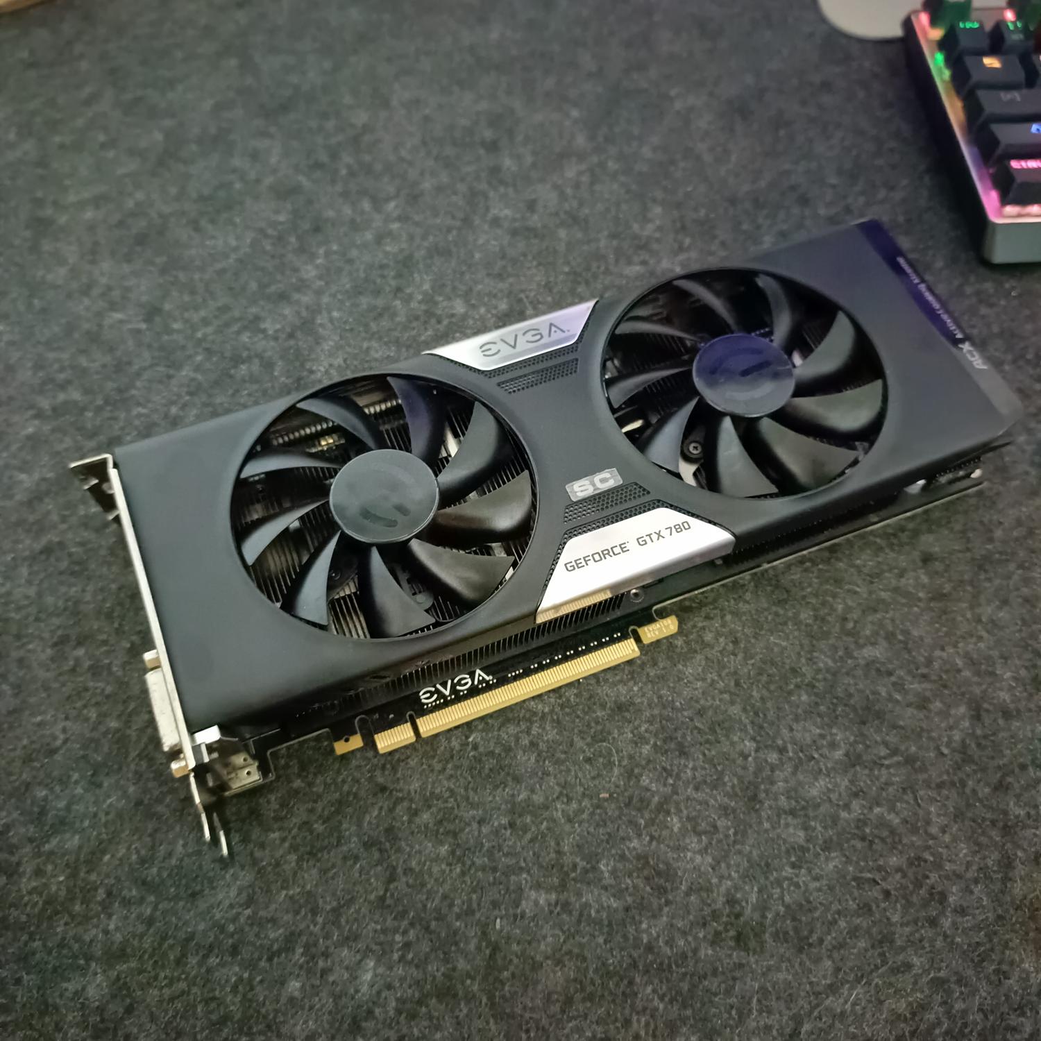 第201号　ゲーミングパソコン　とても快適　GTX780（3GB）　Core i7 4771  メモリ16GB 第201号 ゲーミングパソコン とても快適 GTX780（3GB） Core i7 4771