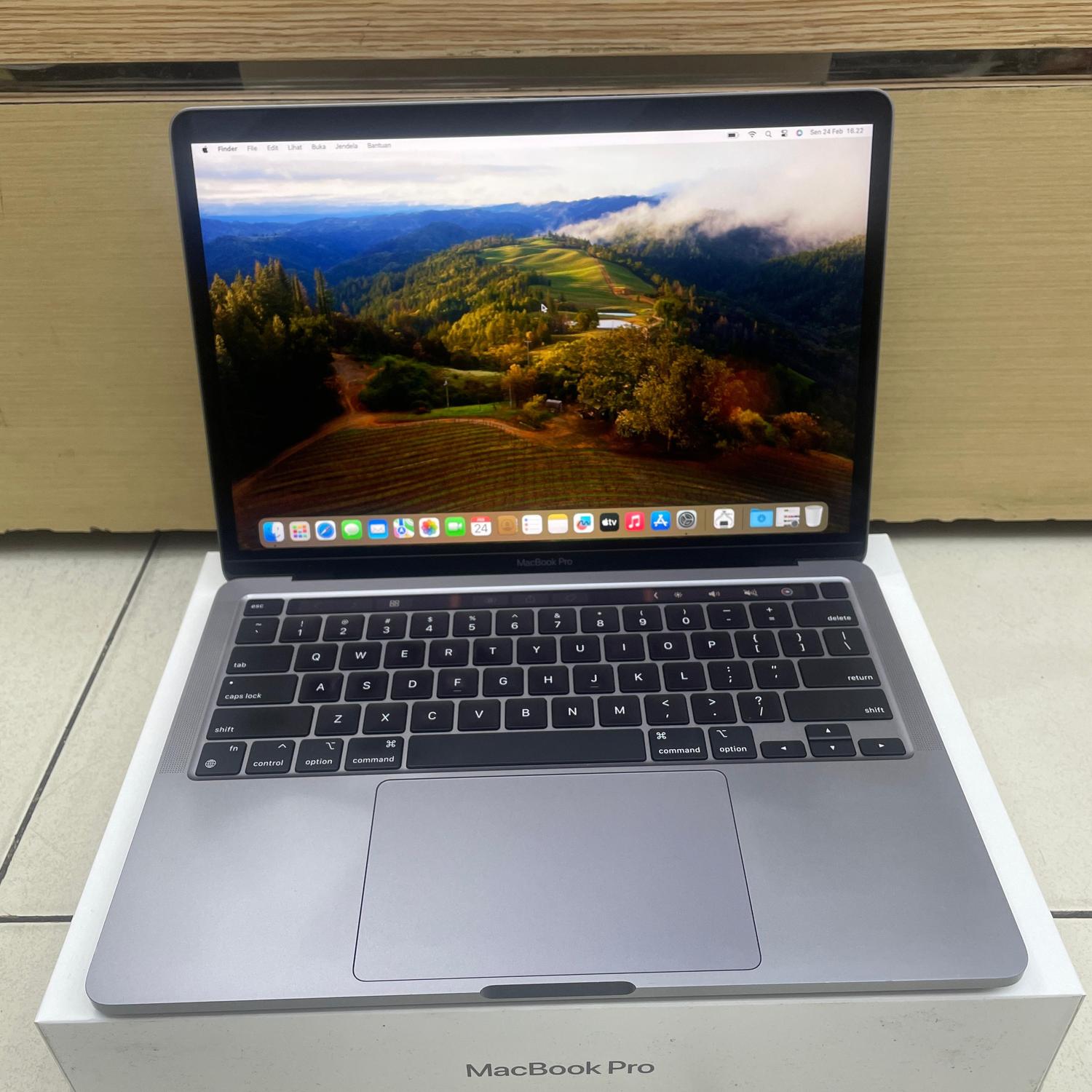 コンビニ不可）MacBookPro M1 8GBRam 256GB