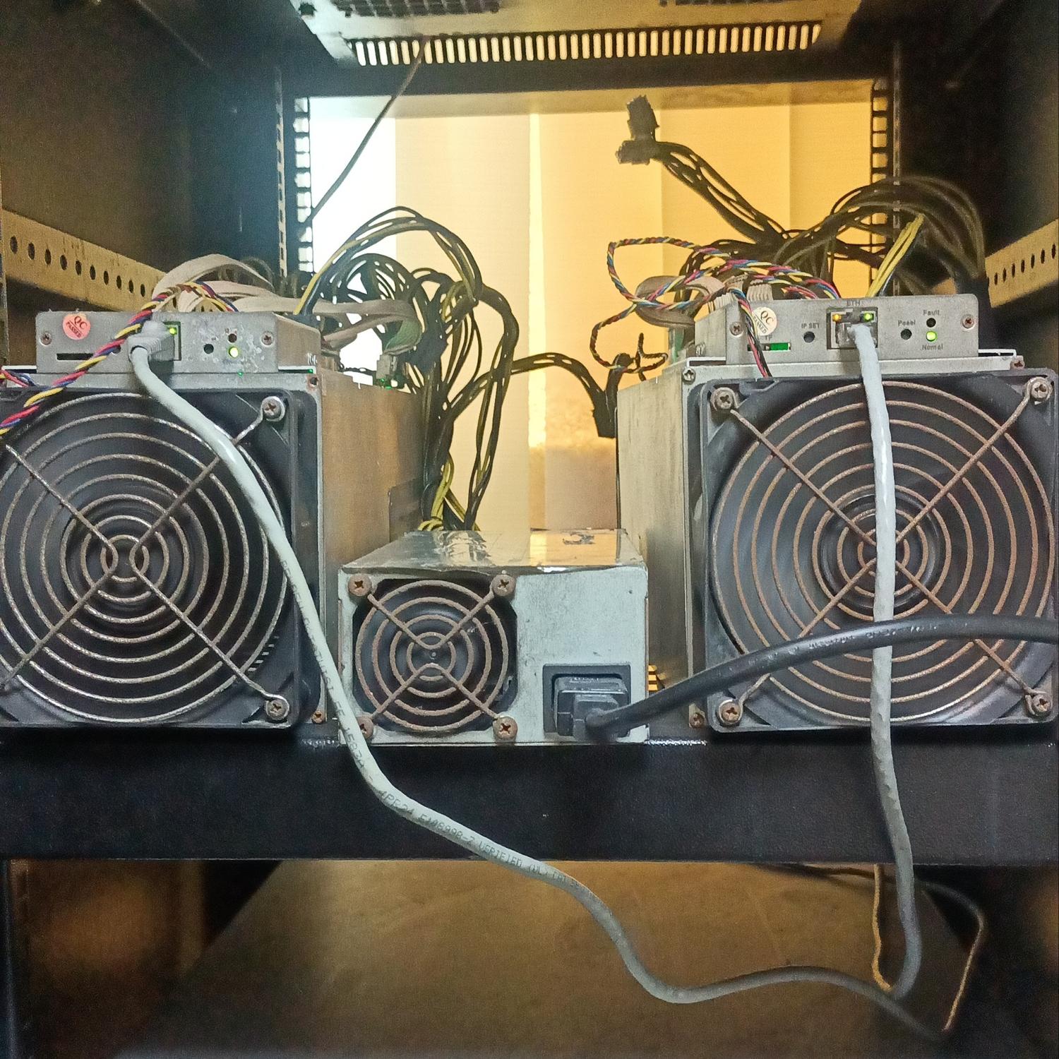 ☆ASIC マイニング機器 ZIG Z1+APW7電源セット Innosilicon純正電源 A9 ZMaster に