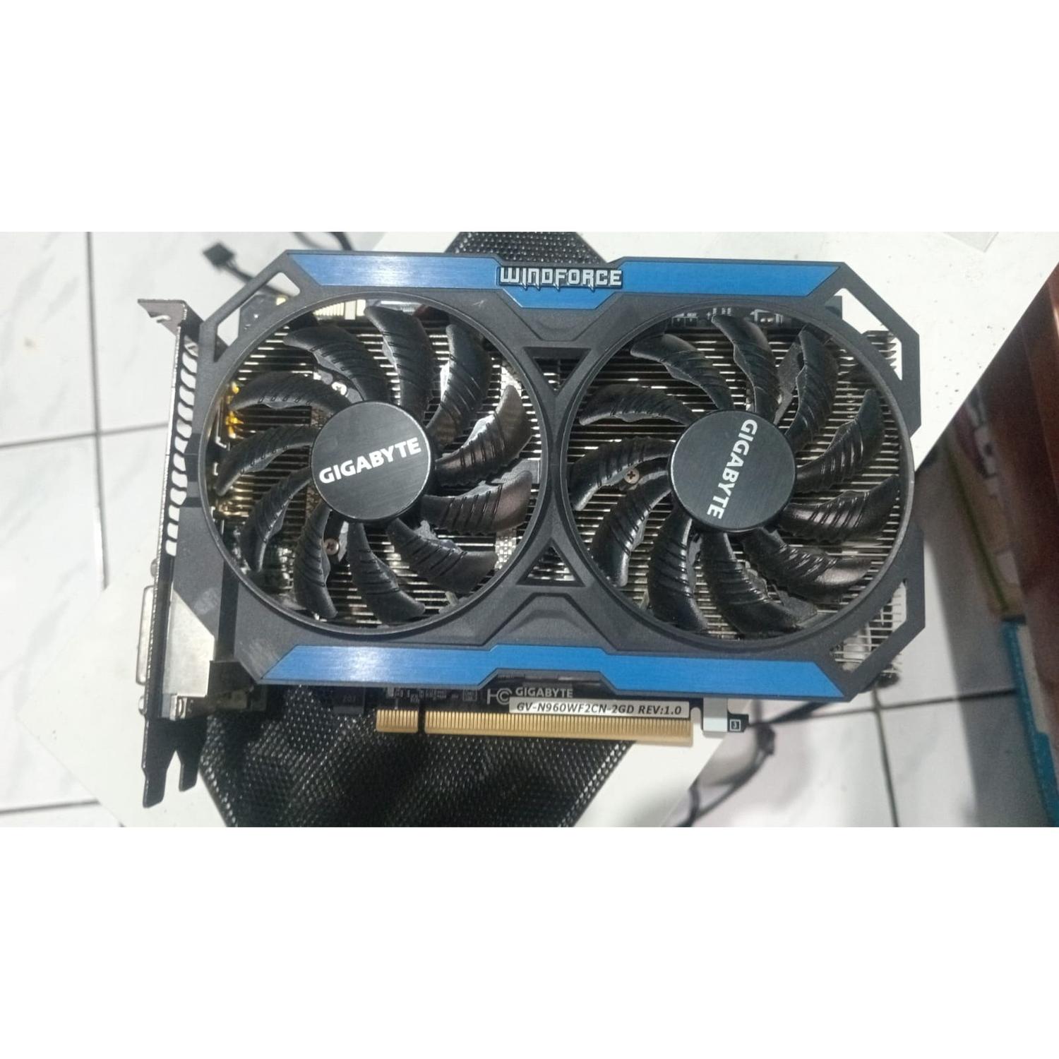 Gtx 1660 Rx 570 Vs 1650 Gtx Gpu Gtx 1650 O Rx 570 Benchmark Amd Rx