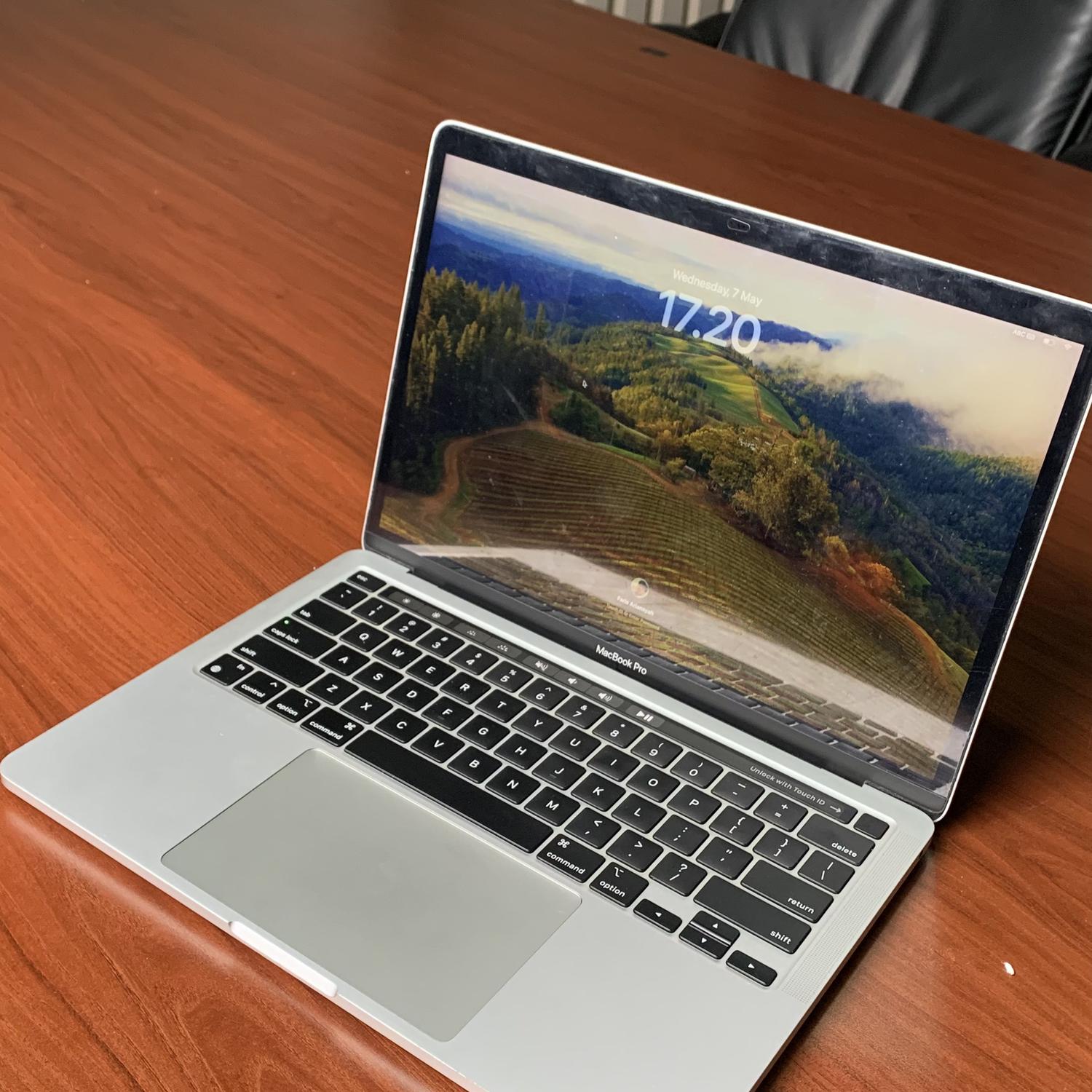 おまけ付き Apple MacBook Air M1 8GB 512GBシルバー MacBook Air M1