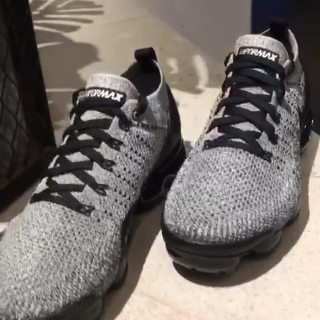 Sepatu Nike Air Vapormax Orca Sepatu Running Nike Flyknit Lunar - Main Image