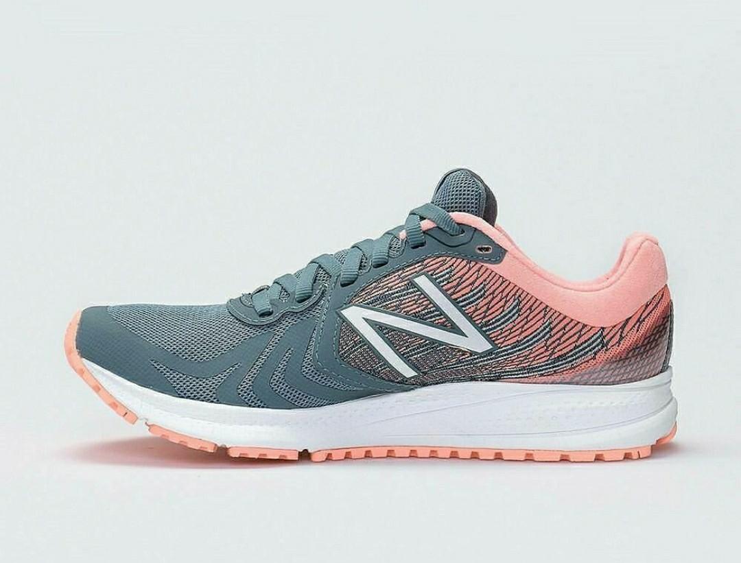 Sepatu New Balance Vazee Breathe Jual New Balance Vazee Model - Main Image