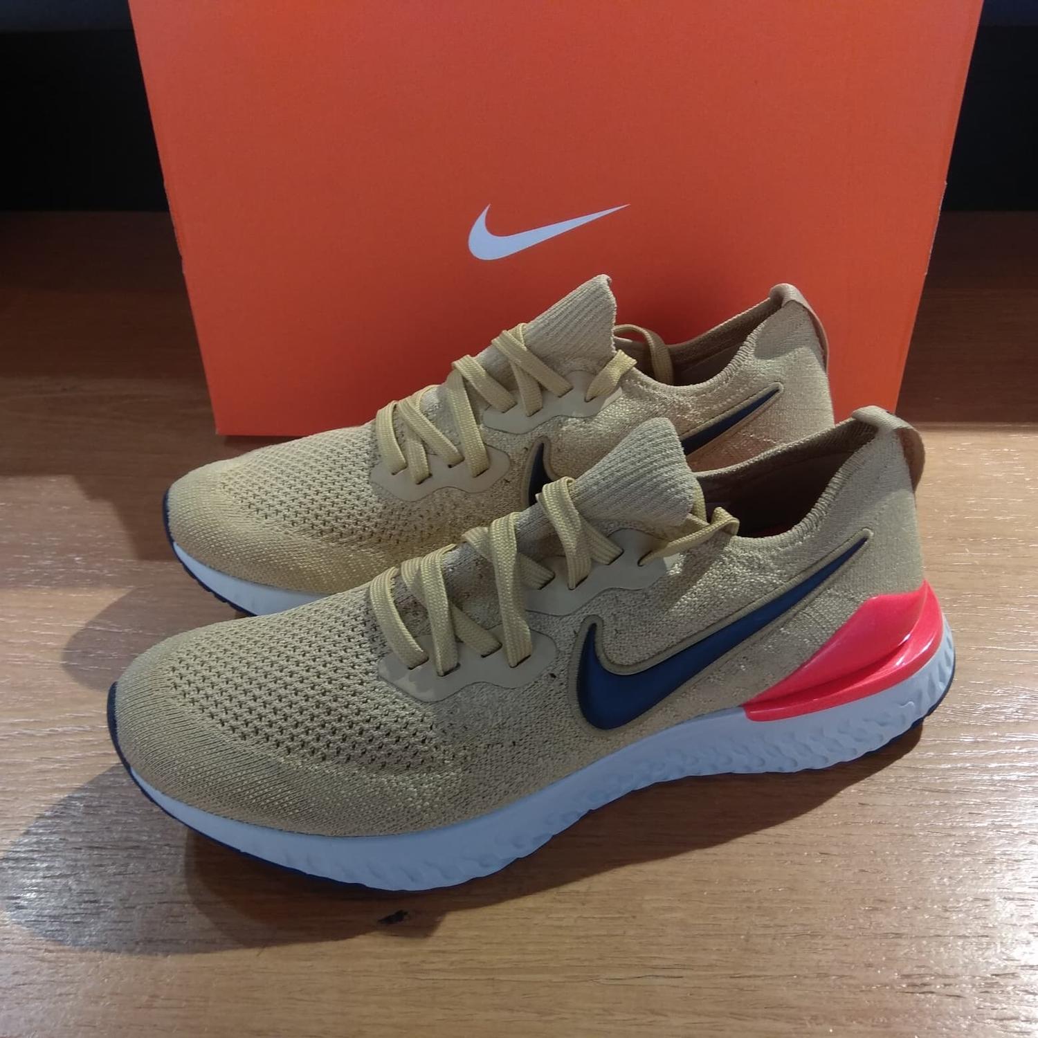 Sepatu Nike Epic React Flyknit White Blue Red Jual Nike Epic React