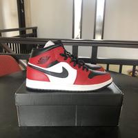 Jual Air Jordan 1 Mid Chicago Model \u0026 Desain Terbaru - Harga May 2022