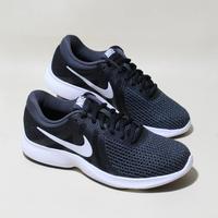 nike revolution 4 women's white
