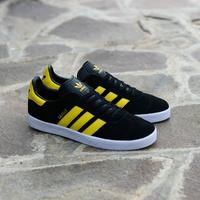 yellow gazelles